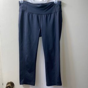 Danskin capri leggings